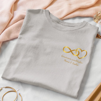 folded_gray_woman_tshirt