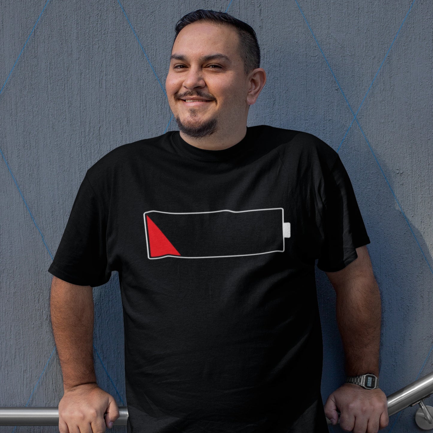 Akku leer  - Herren T-Shirt