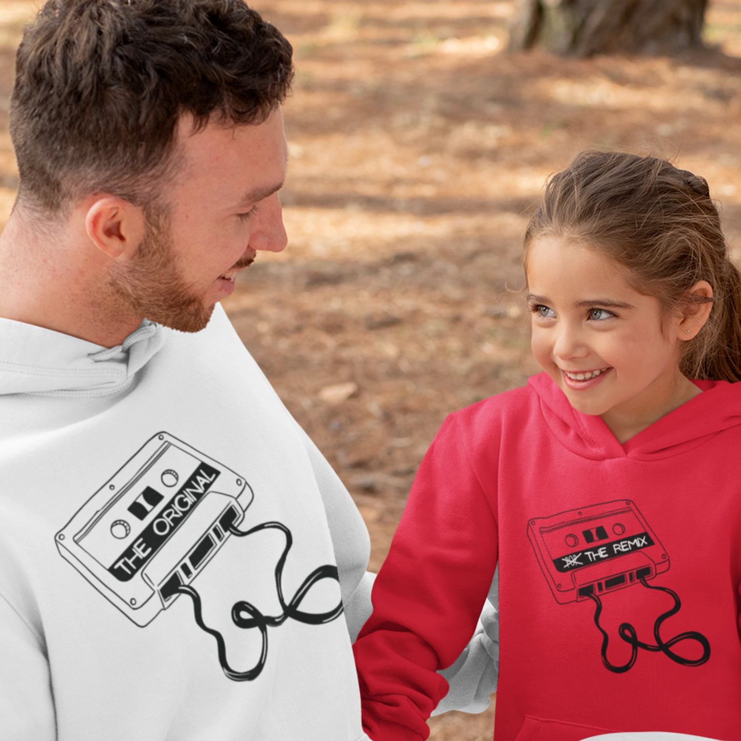 Hoodie Set | Papa - The Original in Weiß | Kind - The Remix mit Farbwahl