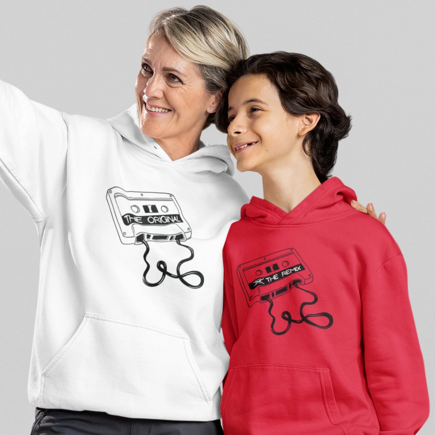 Hoodie Set | Mama - The Original in Weiß | Kind - The Remix mit Farbwahl